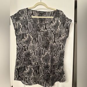 Express snakeprint short sleeve top